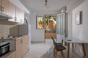 Happy Apartments