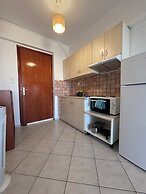 Happy Apartments