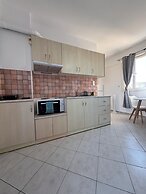 Happy Apartments