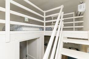 Trullo Mandorlo by Wonderful Italy