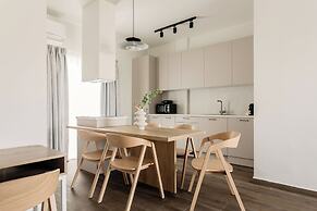 KLEO by Zoia Living