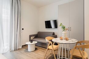 KLEO by Zoia Living
