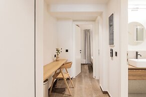 KLEO by Zoia Living