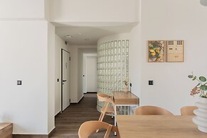 KLEO by Zoia Living