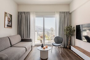 KLEO by Zoia Living