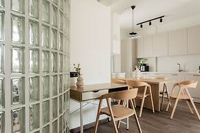 KLEO by Zoia Living