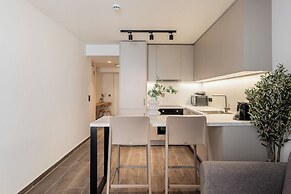 KLEO by Zoia Living