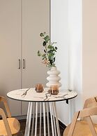 KLEO by Zoia Living