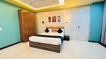 Sky Hotel