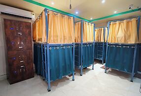 Laxmi Dormitory | 2 mins walk from Prem Mandir