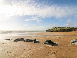 Lacey's Harbour