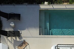 Sunshine Apartment