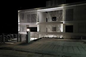 Sunshine Apartment