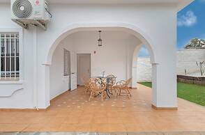 Apartamentos piscina compartida