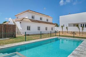 Apartamentos piscina compartida