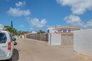 Apartamentos piscina compartida