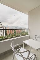 Grand By Jalo