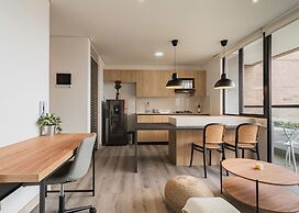 Grand By Jalo
