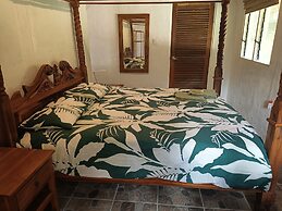 Mahina Lodge