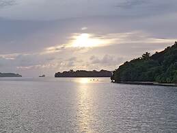 Mahina Lodge