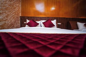 HOTEL N N PALACE