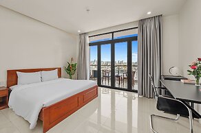 Cocorico Da Nang Beach Hotel