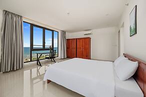 Cocorico Da Nang Beach Hotel