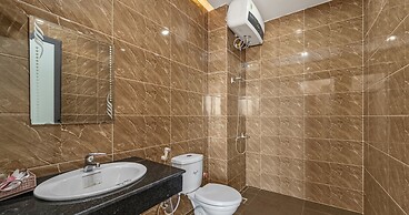Cocorico Da Nang Beach Hotel