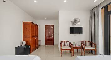 Cocorico Da Nang Beach Hotel