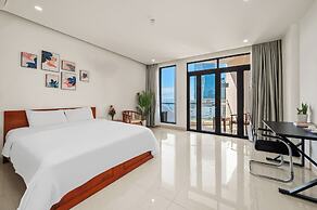 Cocorico Da Nang Beach Hotel