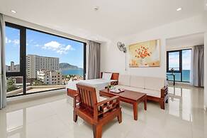 Cocorico Da Nang Beach Hotel