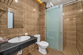 Cocorico Da Nang Beach Hotel