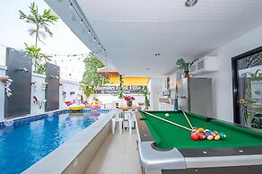 Hunter Hide Pool Villa