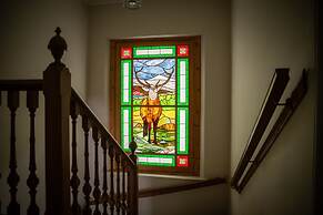 Fernbank House