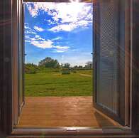 Paulton - Sleeps 2 - Petfriendly - Hottub - Garden