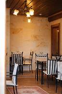 Milat Cave Hotel