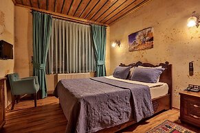 Milat Cave Hotel