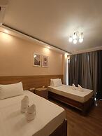beehive elnido tourist inn