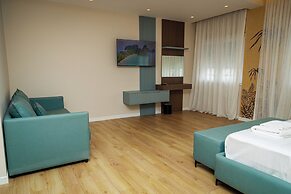 Solis Giselle Hotel
