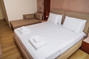 Solis Giselle Hotel