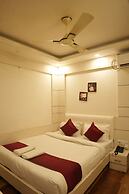 Hotel Chariot Inn