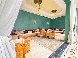 Riad Tonaroz
