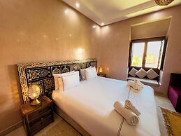 Riad Tonaroz