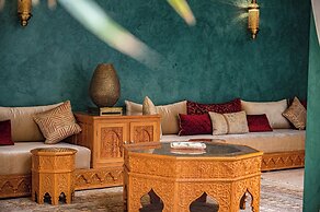 Riad Tonaroz