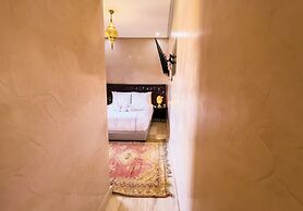 Riad Tonaroz
