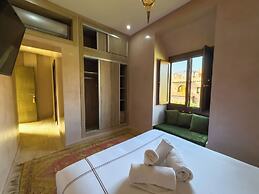 Riad Tonaroz