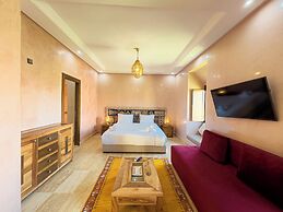 Riad Tonaroz