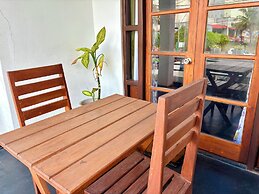Jess Beach Villa