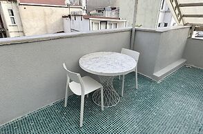 White İnn Taksim