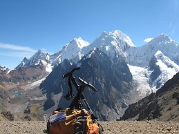 Huayhuash Hotsprings Trek net price